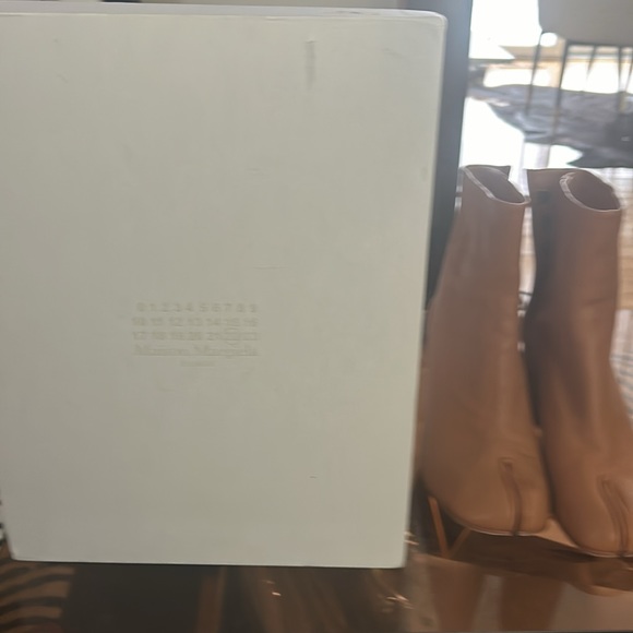 Marginal Tabi boots! Original box, brand new and only worn once. Size 40. - Picture 5 of 5